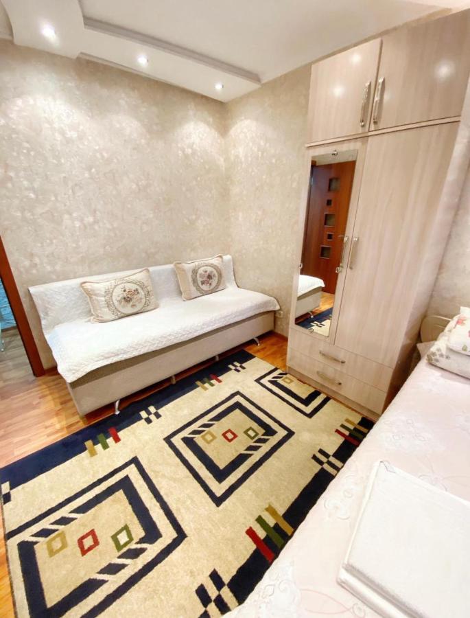 Apartments Ahmetova 6 32 Almaty Luaran gambar